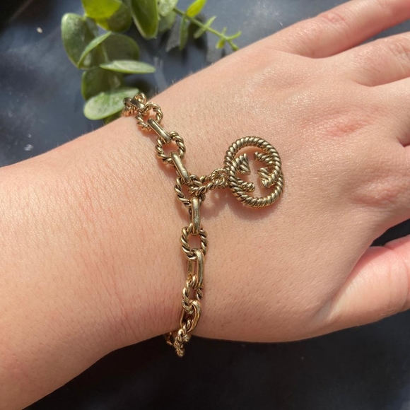 Antique Gold Tribute Luxury Bracelet - Picture 3 of 15